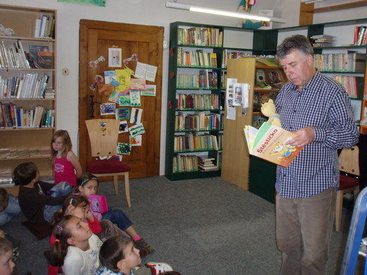 Besedy a přednášky